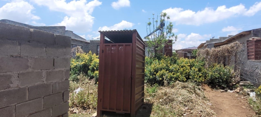 2 Bedroom Property for Sale in Botshabelo Free State